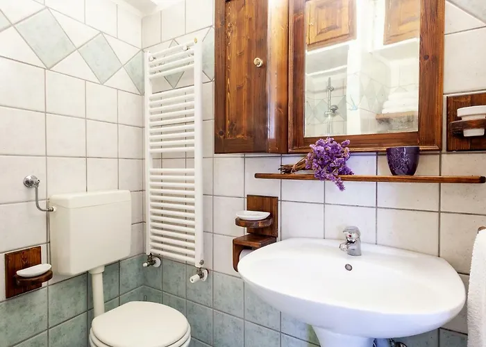 Guesthost - Mercato Fancy Ferrara