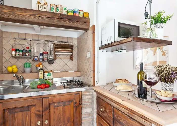 Guesthost - Mercato Fancy فيرّارا